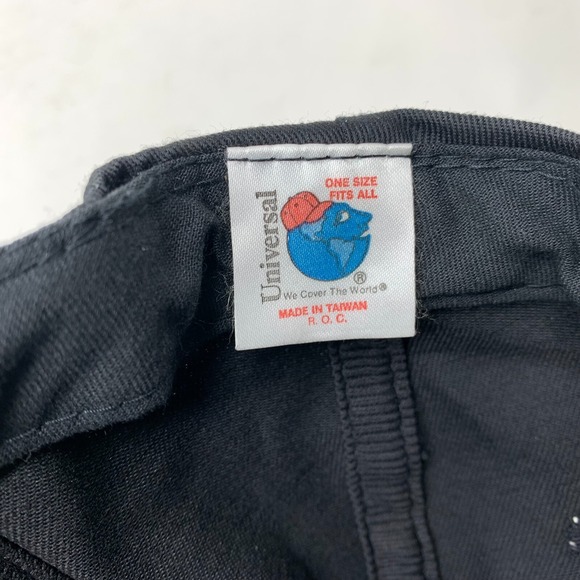 Chicago Bulls HAT World Champions THREE-PEAT 1993 Vintage Snap Back‎ Black - Picture 4 of 4